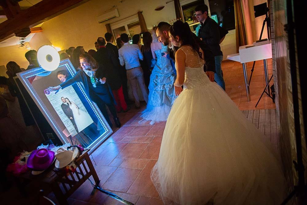 Photobooth Miroir Magic Aix-en-Provence pour votre événement 1 Miroir Aix-en-Provence